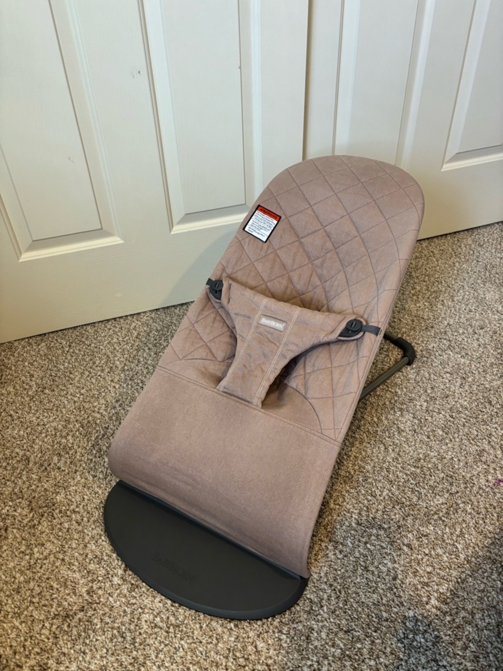 Baby Bjorn Bouncer Bliss in Sand Gray Cotton, classic quilt